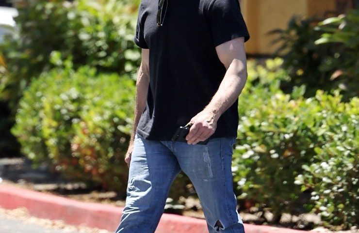 Aaron Phypers, ex de Denise Richards, é condenado a pagar 160 mil por fraude