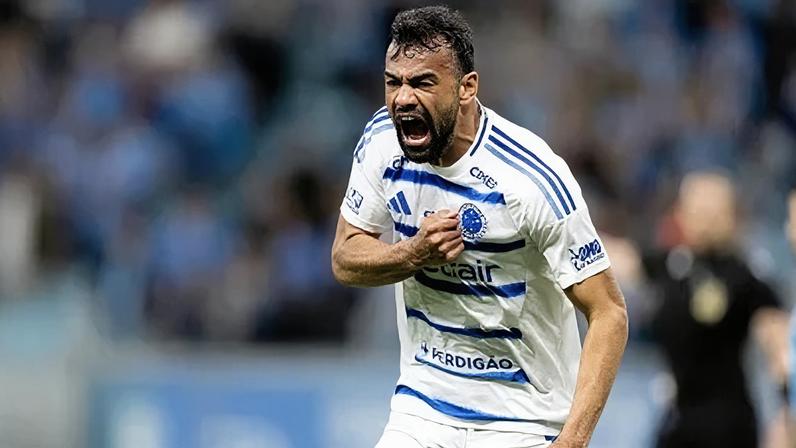 Fabrício Bruno recebe sondagens de gigante europeu e do Mundo Árabe
