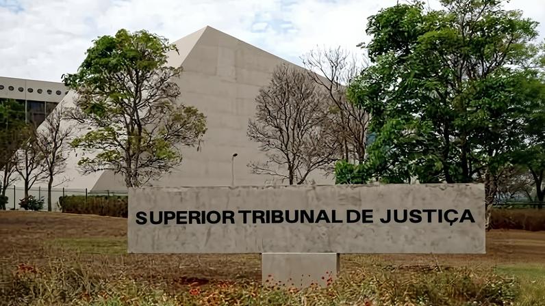Fachada do prédio sede do STJ, em Brasília