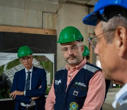 Ministério da Saúde investe em vacinas no Centro Nacional de Vacinas da UFMG