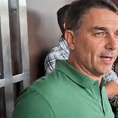 Flávio afirma ter audiência com Moraes sobre prisão domiciliar