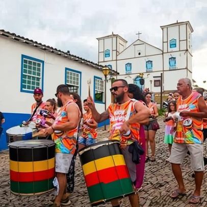 Projeto propõe afastar foliões de igrejas no Espírito Santo