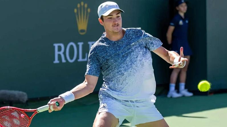 João Fonseca conquista prêmio em Indian Wells, superando seu primeiro título