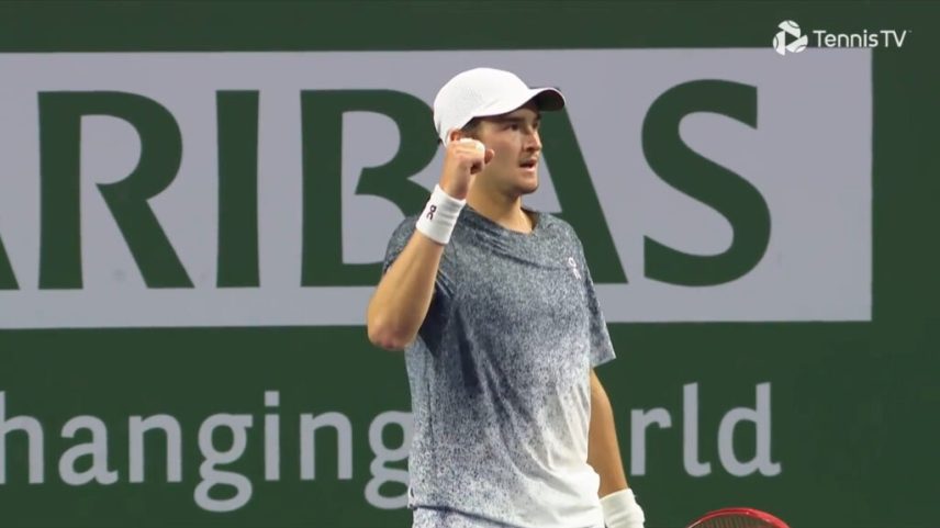 Fonseca vence estreia dura e reencontra Khachanov em Indian Wells