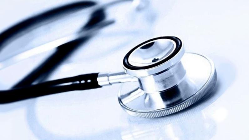 MEC punia 53 cursos de Medicina com desempenho insatisfatório no Enamed