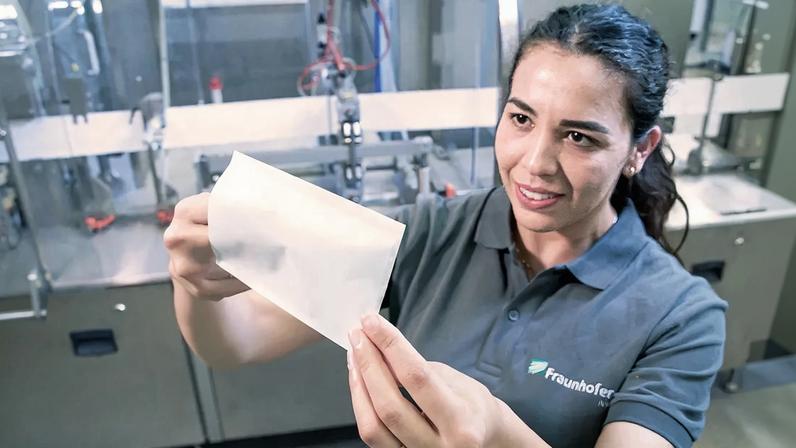 Processo de fabricação usa lasers para selar embalagens de papel sem cola