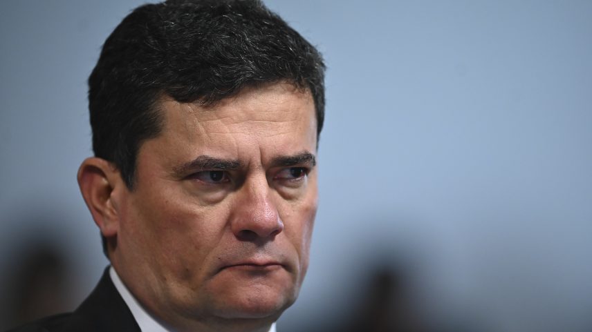 Moro se filia ao PL para disputar o governo do Paraná e apoia Flávio Bolsonaro