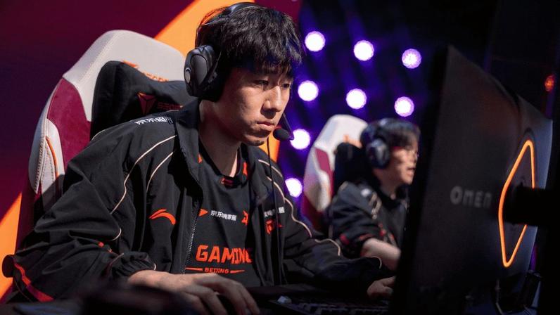 JDG vence LYON e garante última vaga nos playoffs do First Stand 2026