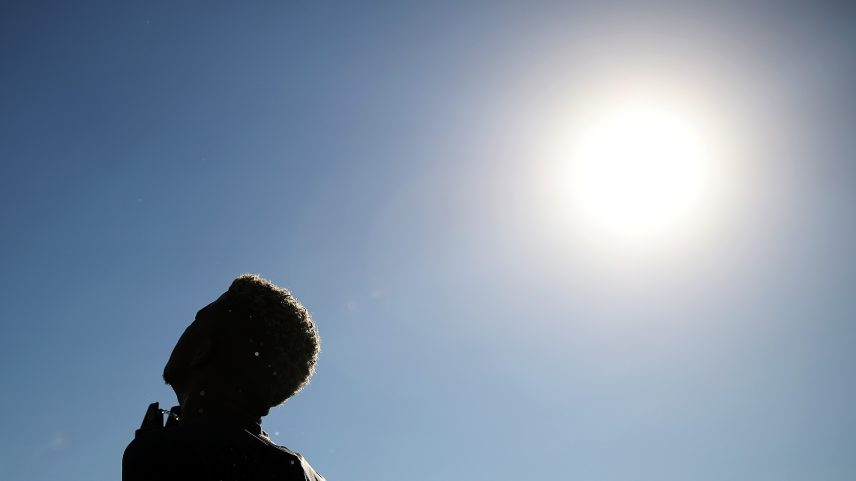 Prática do futebol em calor extremo pode provocar até desmaios — Foto: Getty Images
