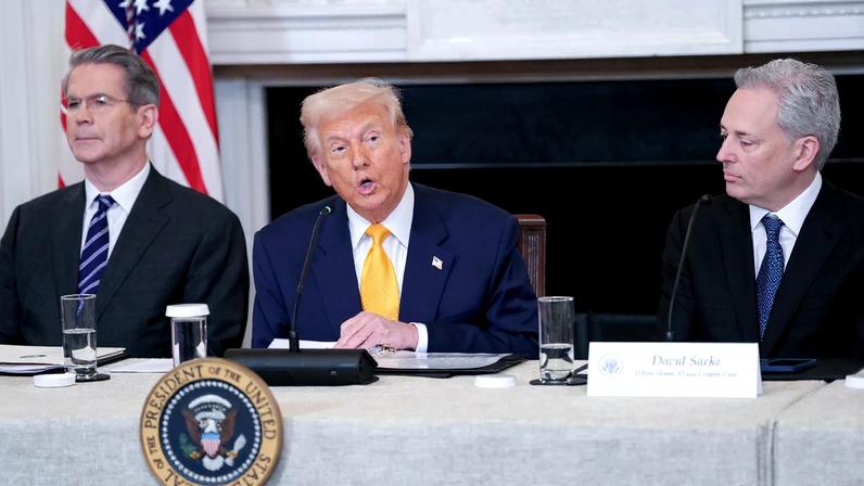 Aviso do chefe de IA de Trump sobre o Irã é amplamente ignorado