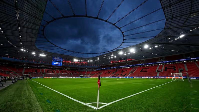 BayArena — Foto: Teresa Kröger - UEFA/UEFA via Getty Images