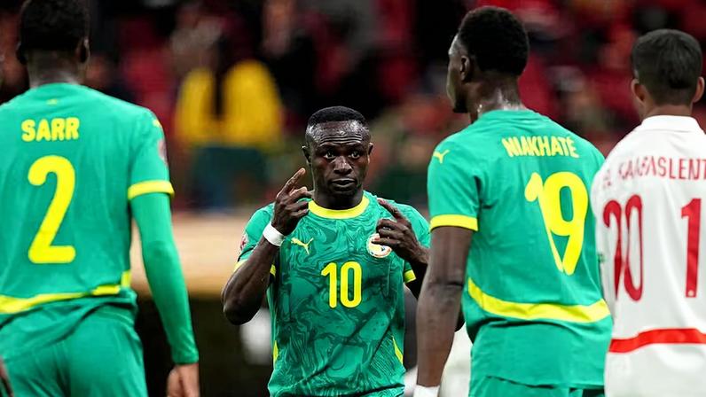 Jogadores de cinco seleções africanas podem pagar taxa de entrada nos EUA