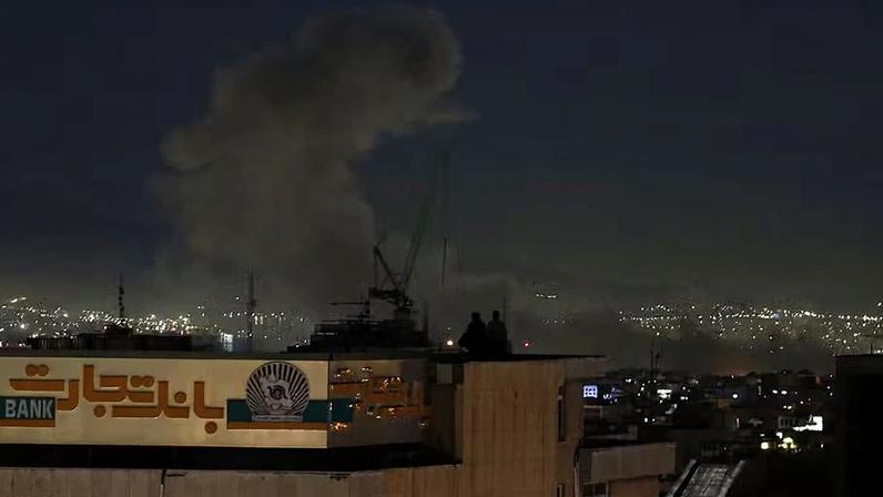 Jogadores espanhóis relatam tensão para deixar o Irã após ataques; viram mísseis