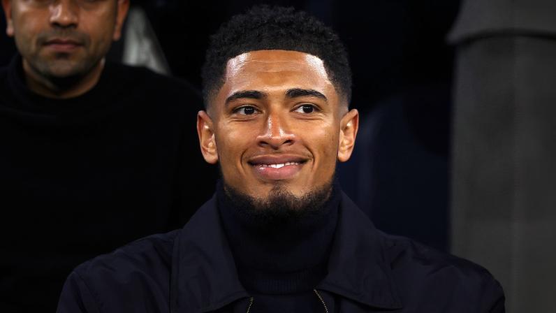 Bellingham é convocado pela Inglaterra mesmo sem atuar há mais de 45 dias