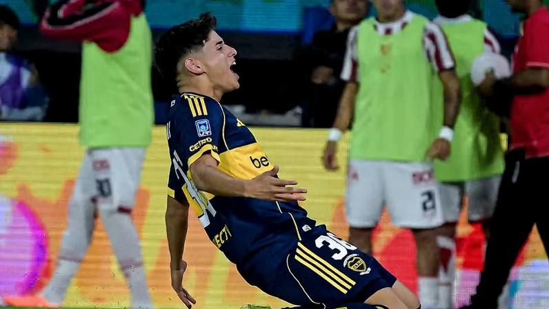 Joia de 18 anos do Boca Juniors marca seu primeiro gol profissional