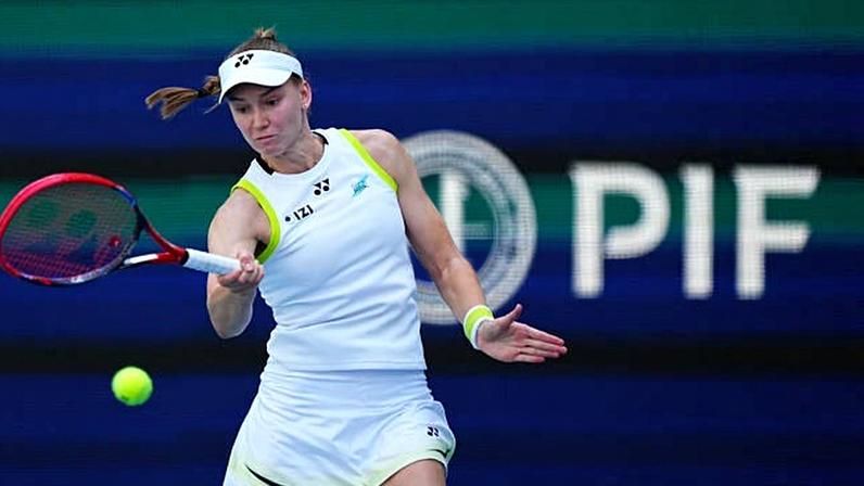 Rybakina vence Pegula e avança à terceira semifinal em Miami