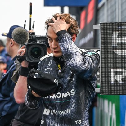 Russell lamenta azar após perder liderança na F1