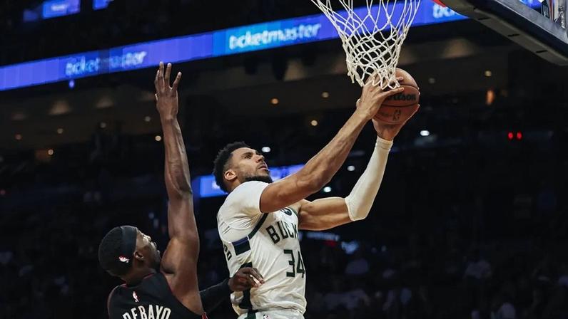 Giannis Antetokounmpo fica irritado após nova derrota na NBA