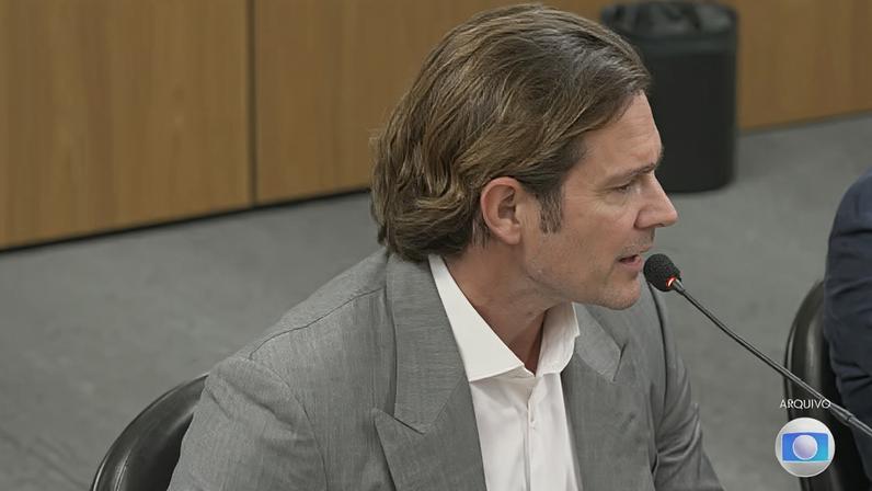 Advogado faz segunda visita a Daniel Vorcaro na PF em Brasília