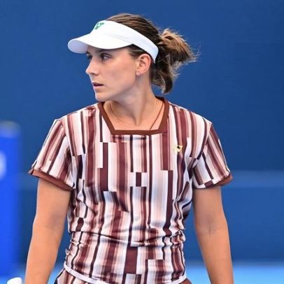Gracheva rompe ligamento do joelho e passa por cirurgia