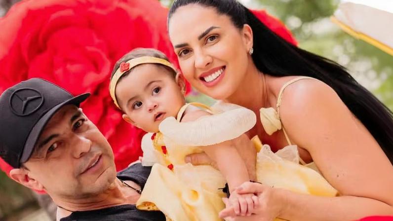 Graciele Lacerda e Zezé Di Camargo são pais de Clara — Foto: @thailazarinifotografia