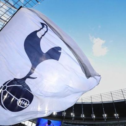 Tottenham acelera busca por treinador e avalia opção para a Copa