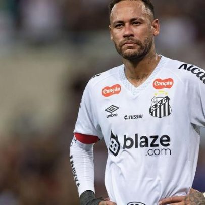 Neymar critica saída de jogador do Santos, diz que ele merecia mais respeito