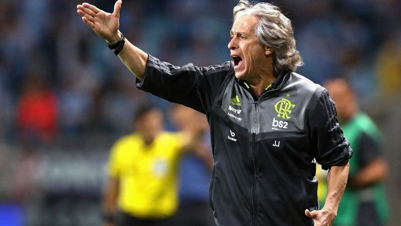 City vai buscar a virada? Barcelona garante a classificação em casa? Quem se garante nas quartas de final da Champions League? VEJA os palpites (0:44)