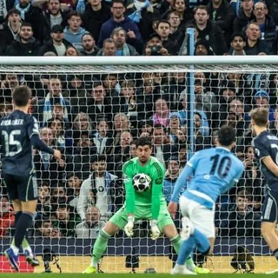 Courtois é substituído no intervalo em City x Real Madrid pela Champions