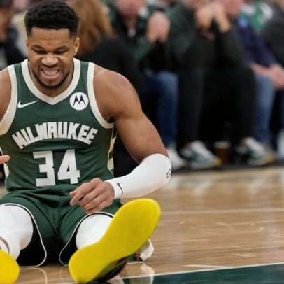 Antetokounmpo sofre lesão no joelho e retorno aos Bucks permanece incerto