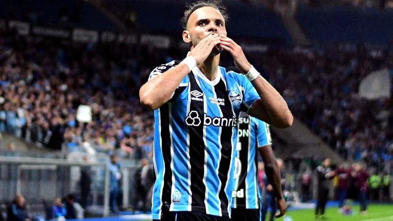 Vasco x Fluminense: onde assistir ao vivo e escalações do Brasileirão