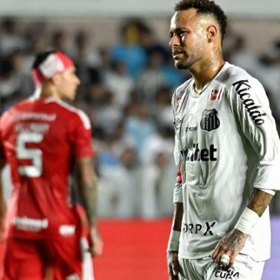 Neymar marca, Santos perde para o Inter e é vaiado pela torcida