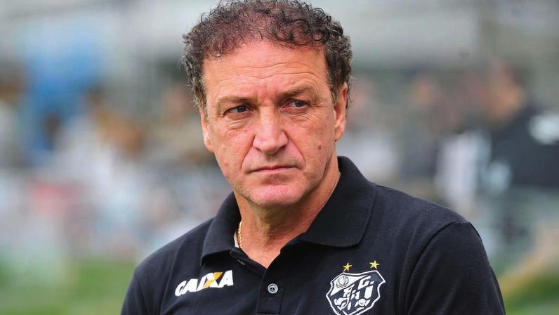 Santos anuncia Cuca como novo técnico após saída de Vojvoda