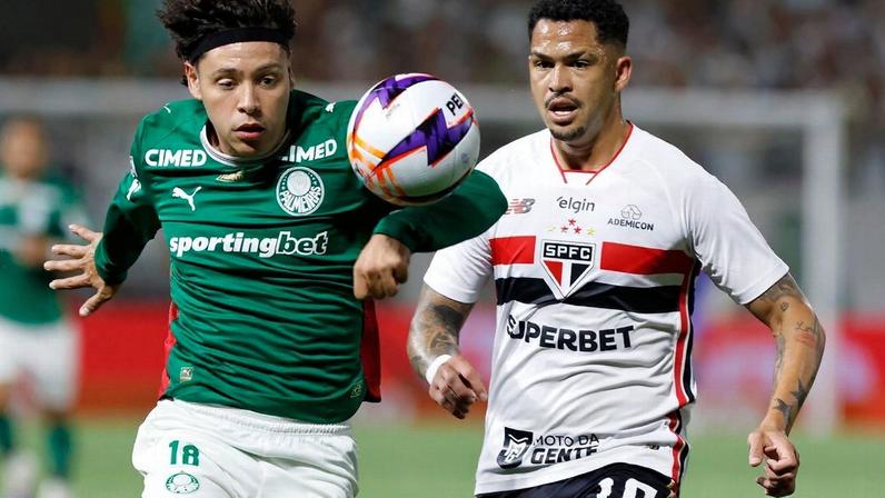 O São Paulo é a pedra no sapato do Palmeiras nos últimos anos? Bruno Vicari analisa (0:53)