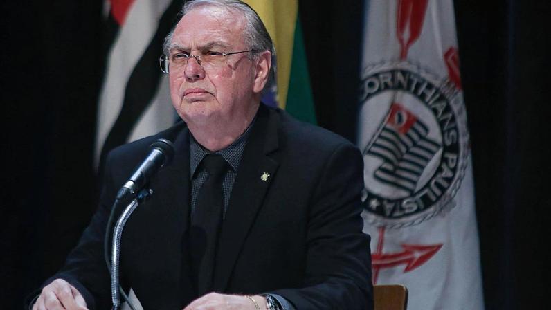 Comissão alerta risco de intervenção judicial após reunião convocada por Stabile