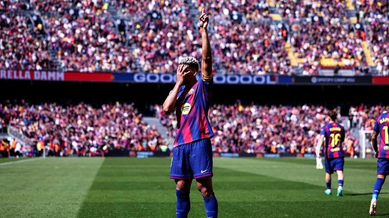 Barcelona vence Rayo Vallecano e lidera La Liga, pressionando o Real Madrid