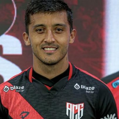Chapecoense avança e encaminha acordo com meia-atacante uruguaio