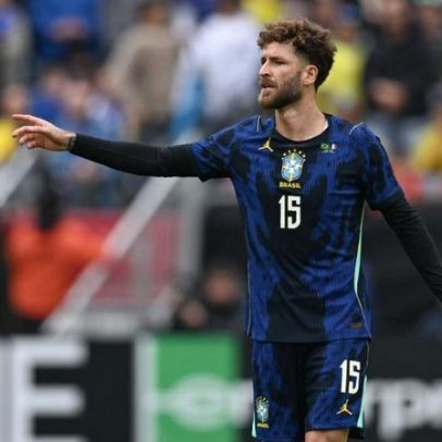 João Pedro cita craques do passado e aponta o que falta para Vinicius Jr. e Raphinha na seleção
