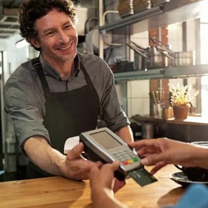 Maquininhas sem aluguel ganham espaço no varejo com 15 milhões de MEIs ativos