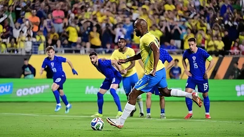 Torcida do Brasil vaiou Igor Thiago antes de pênalti; Endrick pediu apoio
