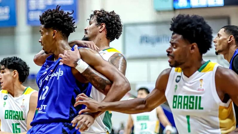 A Seleção Brasileira já está classificada para a segunda fase das Eliminatórias da Copa do Mundo FIBA (Foto: Divulgação / FIBA)