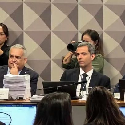 Relator da CPMI do INSS inicia leitura de documento com conclusão