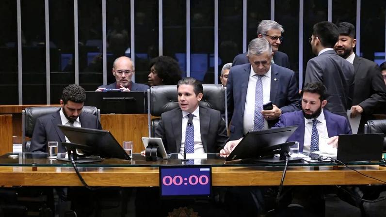 Câmara acelera tramitação de projeto que aumenta limite de faturamento do MEI