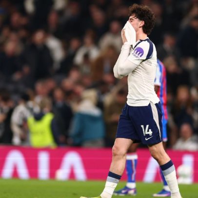 Tottenham sofre virada relâmpago e fica a um ponto da zona de rebaixamento
