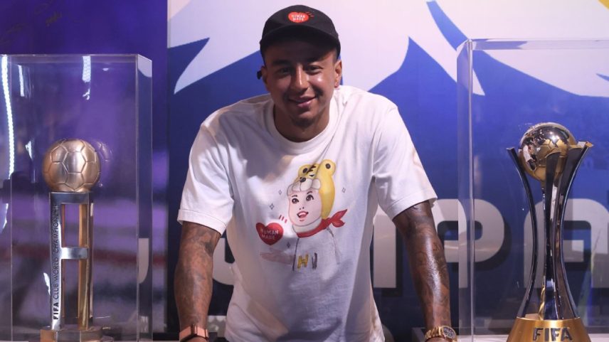 Corinthians avança em documentação, espera BID até sexta e Lingard contra o Fluminense