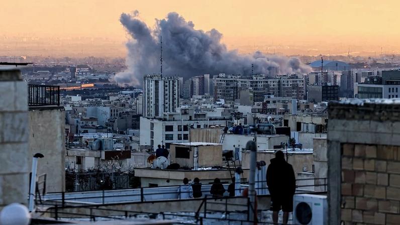 Vencedores e perdedores da guerra no Irã, uma semana após o início