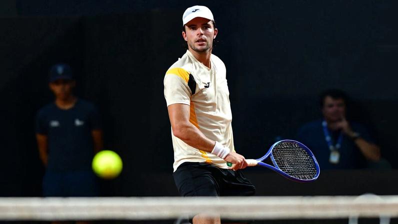 Faria e Burruchaga decidem o título em São Paulo