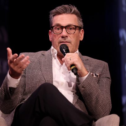 Jon Hamm nega uso de dublê em cena de Your Friends & Neighbors 2