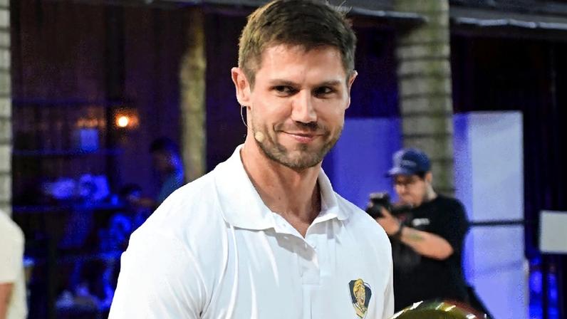 Jonas Sulzbach participa de torneio de beach tennis — Foto: Leo Franco/Agnews