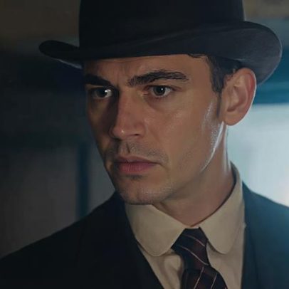 Hero Fiennes Tiffin revela conselho recebido de Guy Ritchie